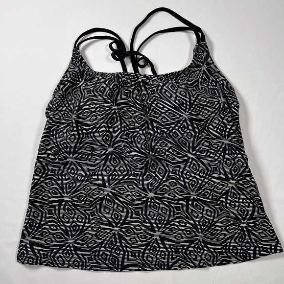 Merona Tankini Top Size LG Black White Geometric Pullover Built‎ in Bra - Picture 1 of 9